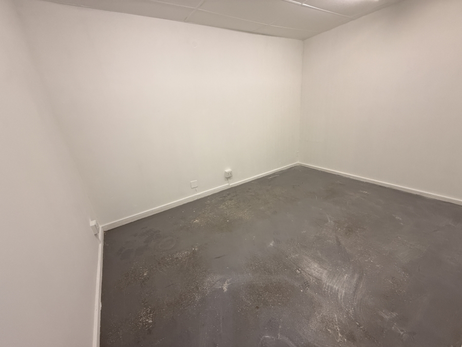 To Let Commercial Property for Rent in Parow Industrial Western Cape